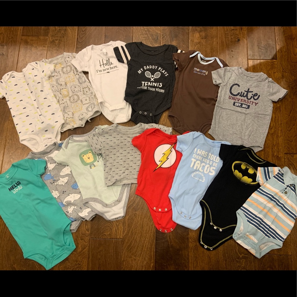 Short sleeve onesie bundle